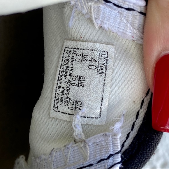 Checkered Vans Slip On - Picture 6 of 7